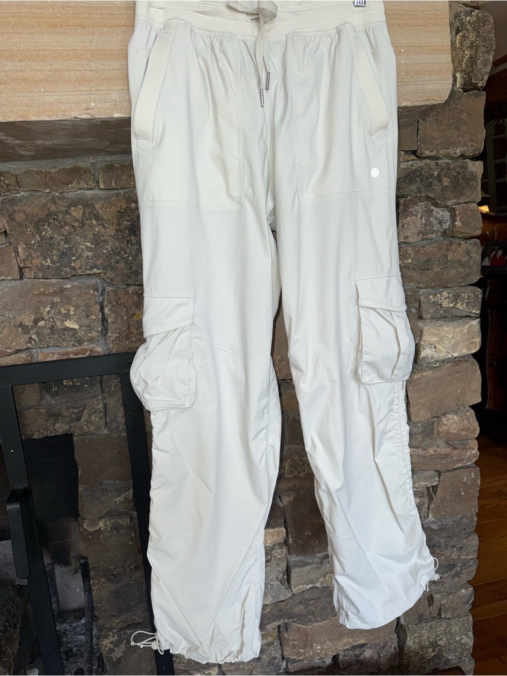 Lululemon Dance Studio cargo pants SMALL